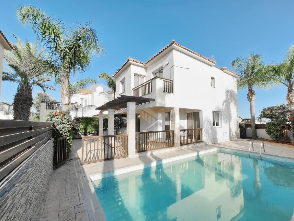 Villa Lynn Chill Out Seaview Ayia Napa Bagian luar foto